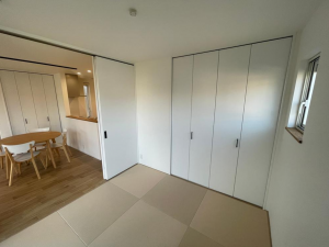 湖南市石部南、新築一戸建ての画像です