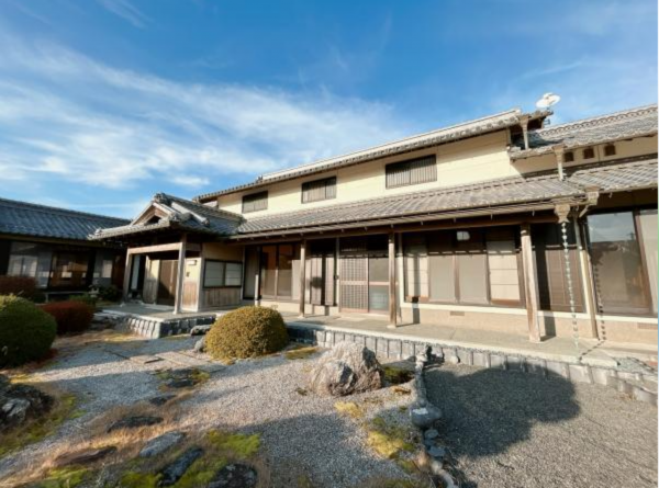 甲賀市土山町、中古一戸建ての画像です