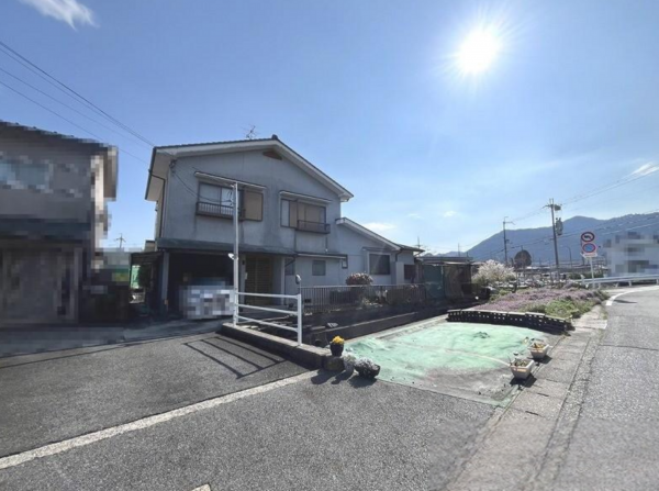 大津市比叡辻、中古一戸建ての画像です