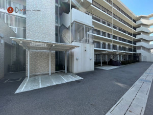 草津市渋川、マンションの画像です