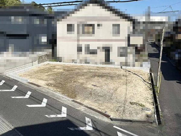 湖南市岩根、土地の画像です