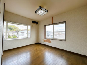 甲賀市甲南町、中古一戸建ての画像です