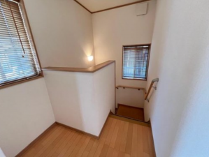 草津市野村、中古一戸建ての画像です