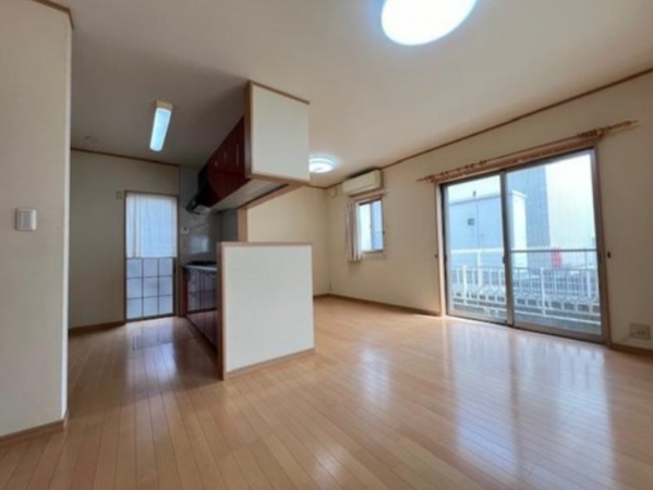 草津市野村、中古一戸建ての画像です