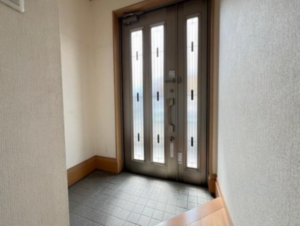 草津市野村、中古一戸建ての画像です
