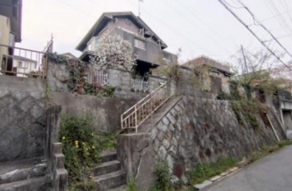 大津市苗鹿、中古一戸建ての画像です