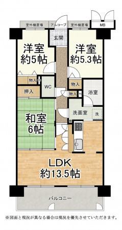 大津市富士見台、マンションの間取り画像です
