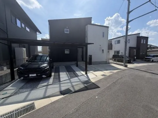 甲賀市水口町、中古一戸建ての画像です