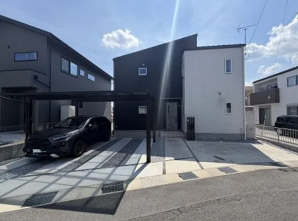 甲賀市水口町、中古一戸建ての画像です