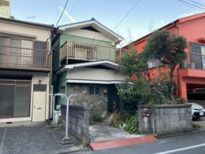 横須賀市安浦町、中古一戸建ての画像です