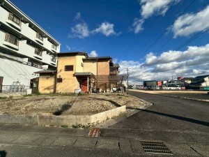 一宮市篭屋、土地の画像です