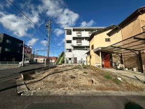 一宮市篭屋、土地の画像です