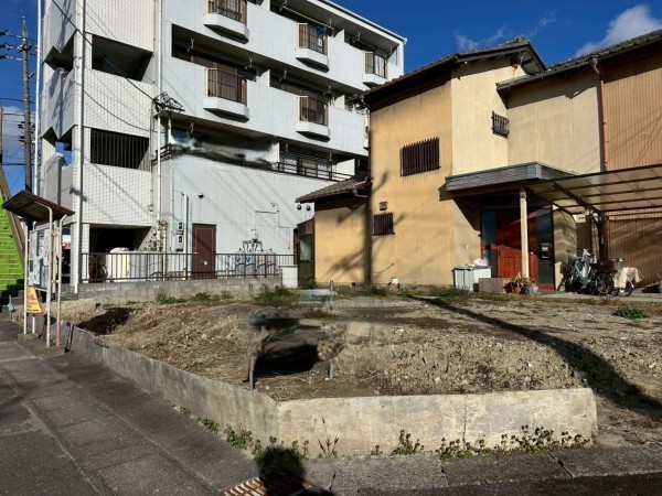 一宮市篭屋、土地の画像です