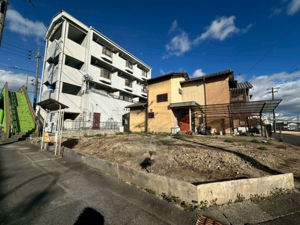 一宮市篭屋、土地の画像です