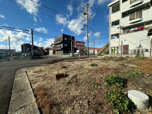 一宮市篭屋、土地の画像です
