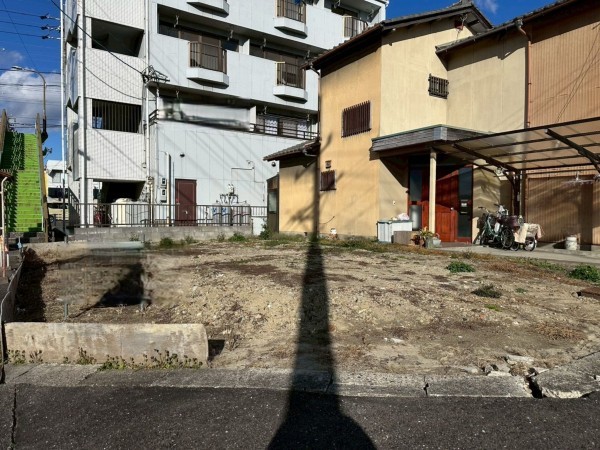 一宮市篭屋、土地の画像です