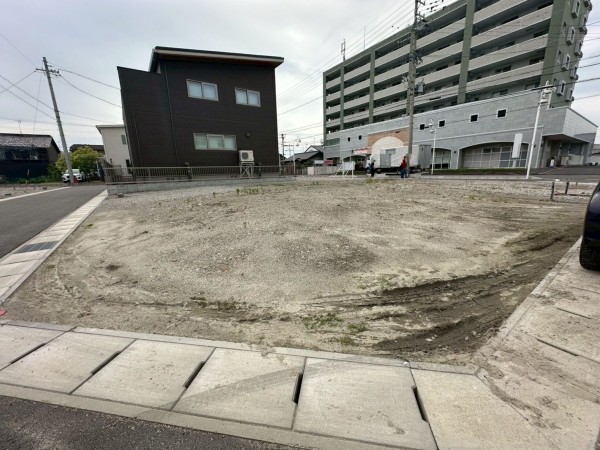 一宮市起、土地の画像です