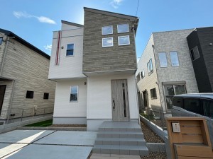 一宮市伝法寺、中古一戸建ての外観画像です