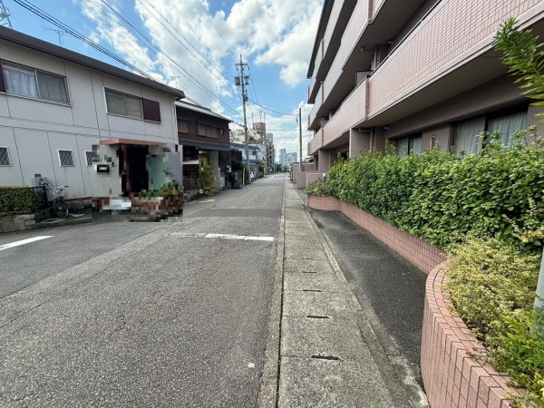一宮市森本、マンションの画像です