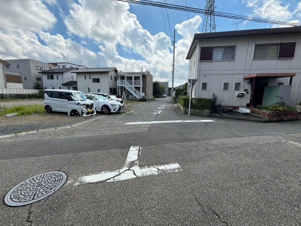 一宮市森本、マンションの画像です