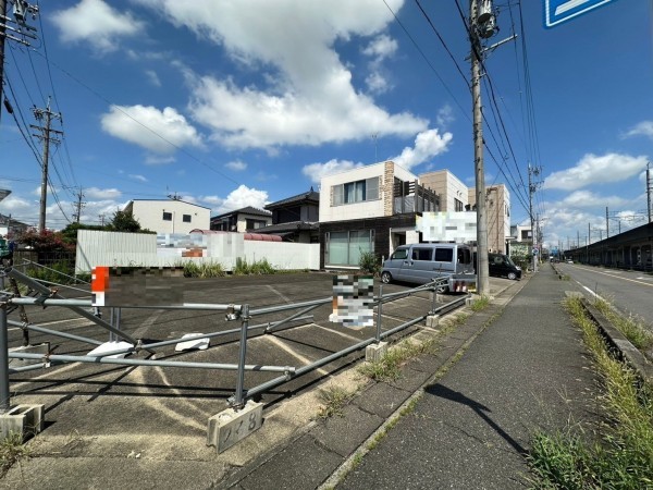 一宮市花池、土地の前面道路を含む現地写真画像です