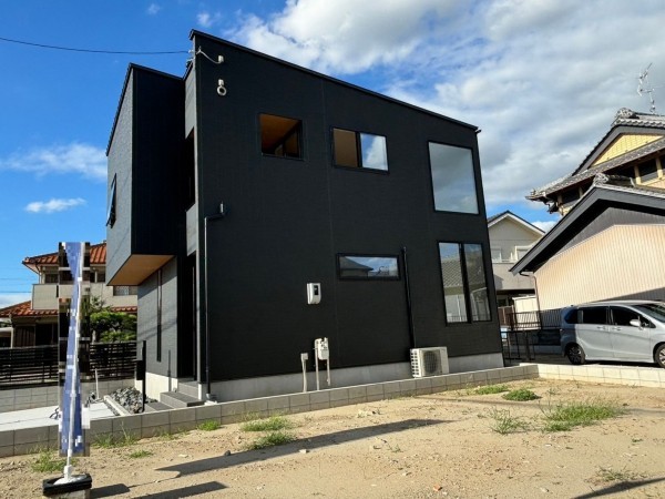 一宮市多加木、新築一戸建ての外観画像です