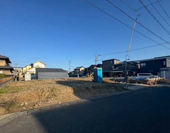 一宮市木曽川町外割田、土地の画像です