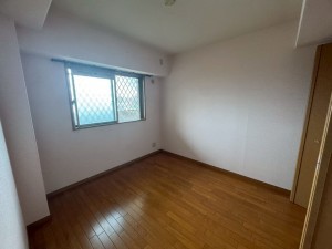 一宮市文京、マンションの画像です