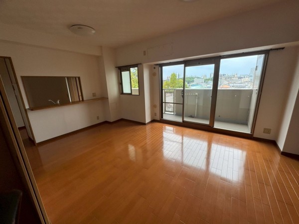 一宮市文京、マンションの画像です