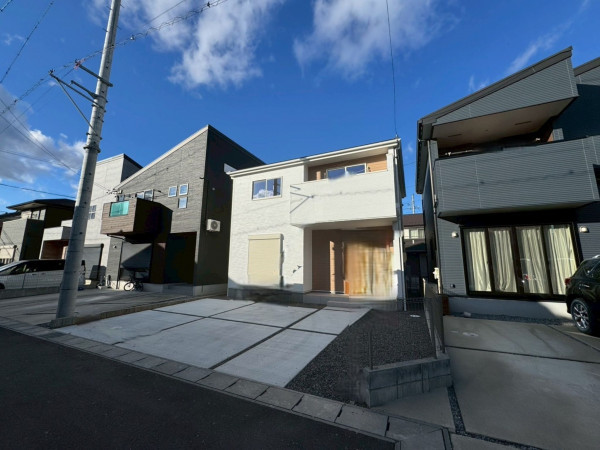 一宮市今伊勢町馬寄、新築一戸建ての画像です