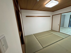 一宮市八幡、マンションの画像です