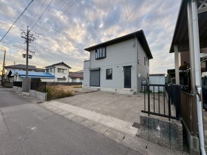 一宮市佐千原、中古一戸建ての画像です
