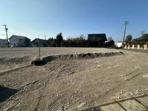 一宮市千秋町穂積塚本、土地の画像です