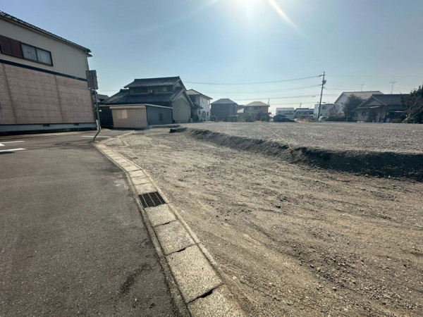 一宮市千秋町穂積塚本、土地の画像です
