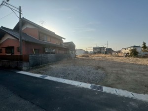一宮市今伊勢町馬寄、土地の画像です