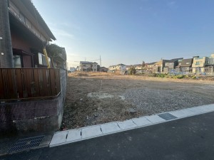 一宮市今伊勢町馬寄、土地の画像です