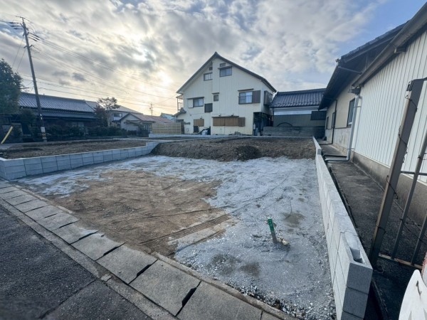 一宮市三ツ井、新築一戸建ての画像です