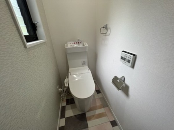 広島市西区井口、中古一戸建てのトイレ画像です