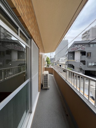 広島市西区己斐本町、マンションのバルコニー画像です