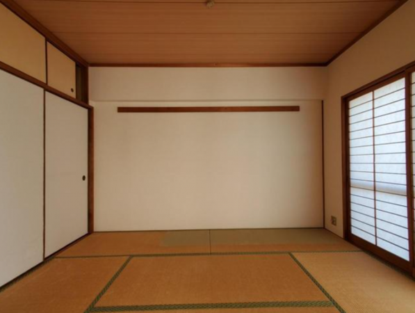 広島市西区井口台、マンションの居間画像です