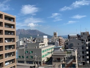 鹿児島市上荒田町、マンションの画像です