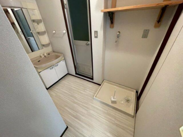 鹿児島市唐湊、マンションの画像です