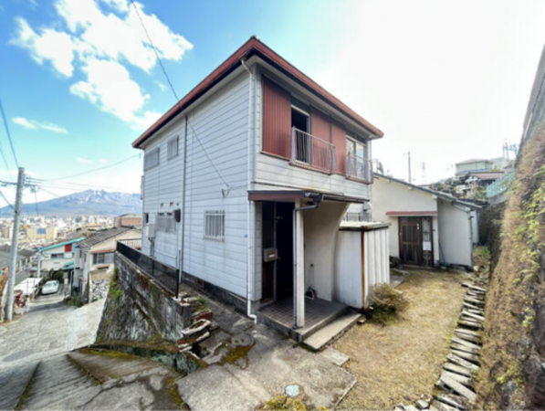 鹿児島市唐湊、中古一戸建ての画像です