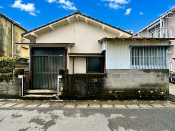 鹿児島市唐湊、中古一戸建ての画像です