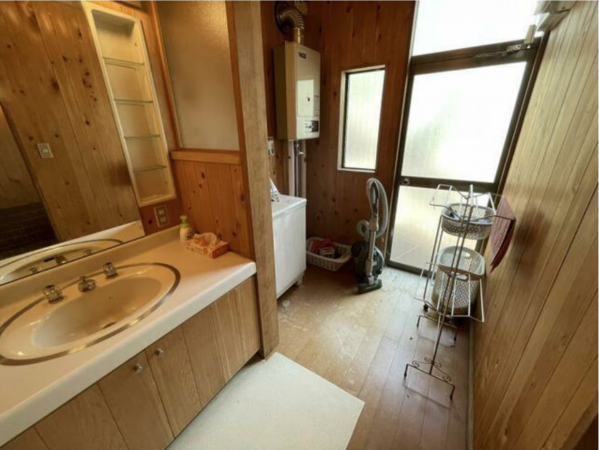 茅野市北山、中古一戸建ての画像です