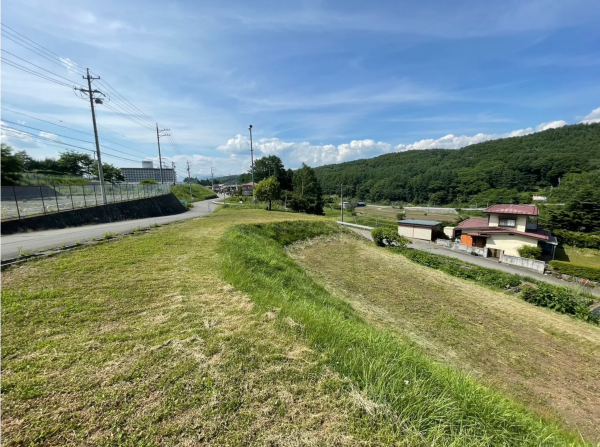 茅野市金沢、土地の画像です