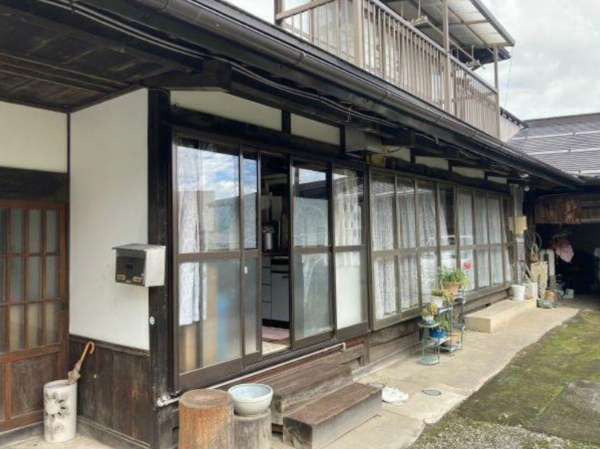 諏訪市、中古一戸建ての画像です