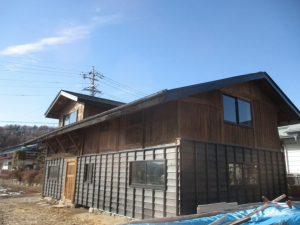 茅野市米沢、中古一戸建ての画像です