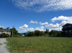 茅野市泉野、土地の画像です