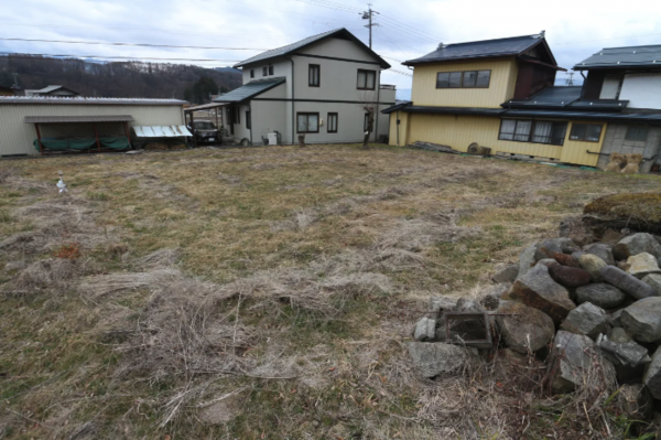 茅野市米沢、土地の画像です